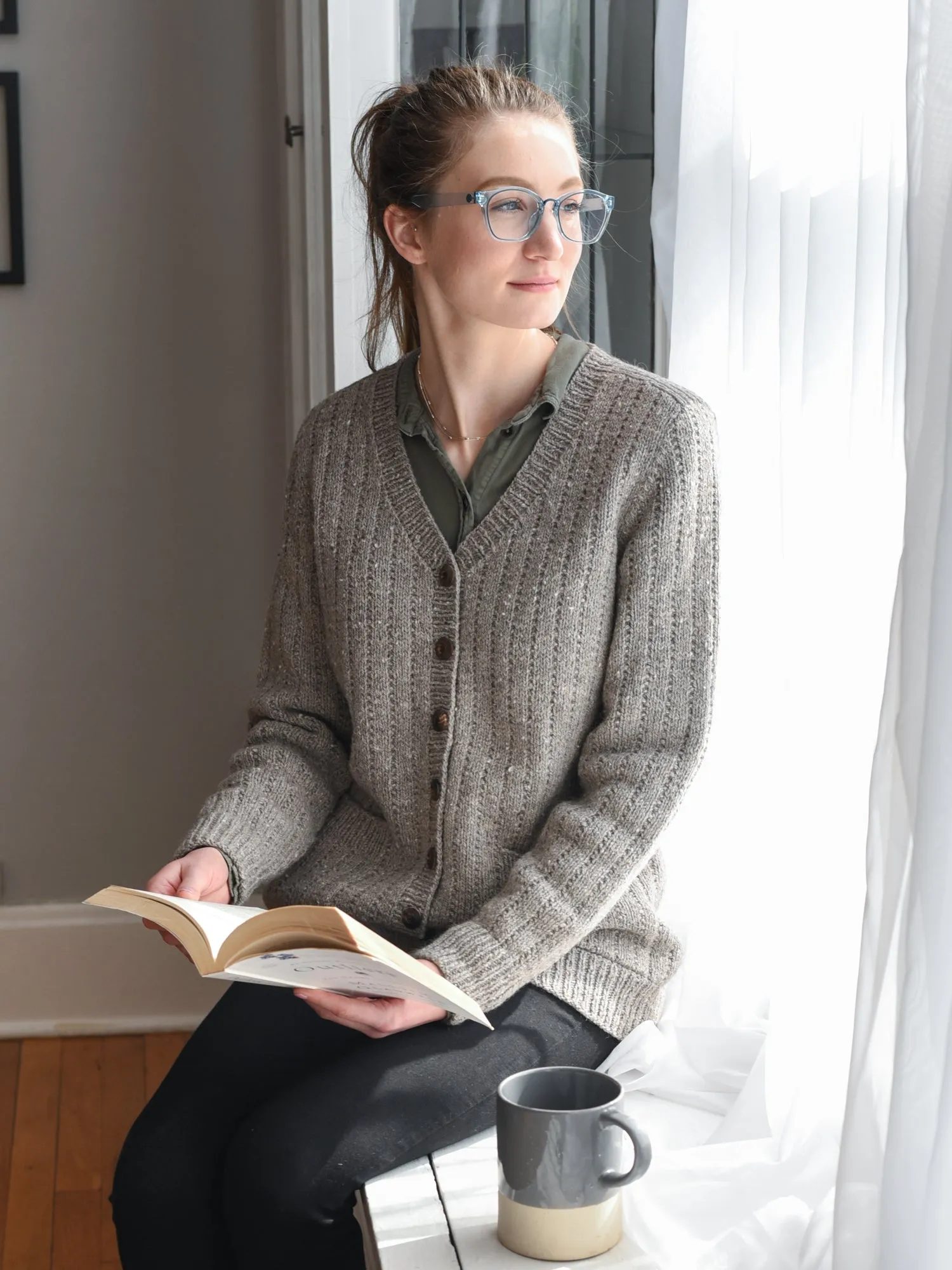 Her Home Office Pullover <br/><small>knitting pattern</small>