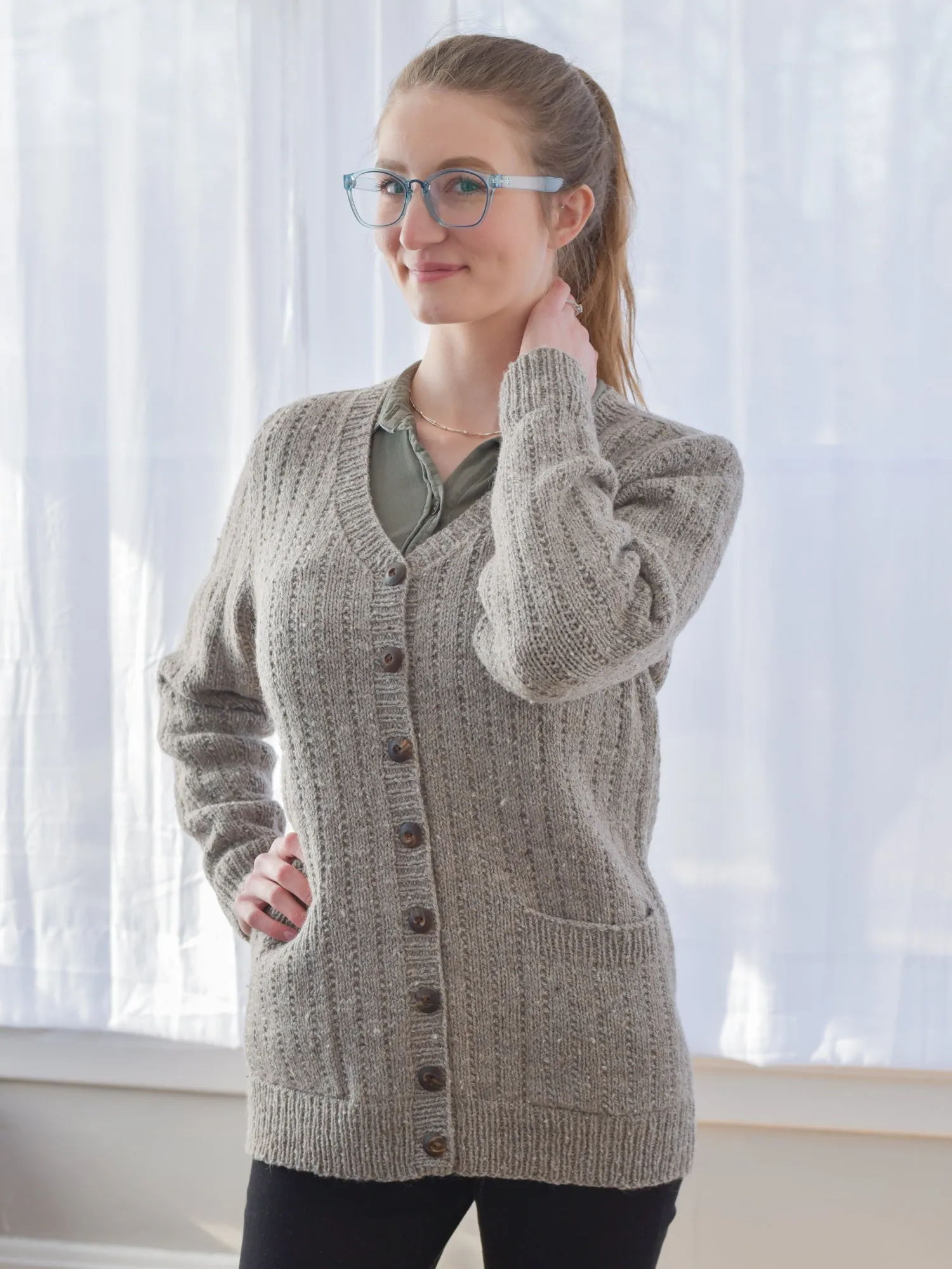 Her Home Office Pullover <br/><small>knitting pattern</small>