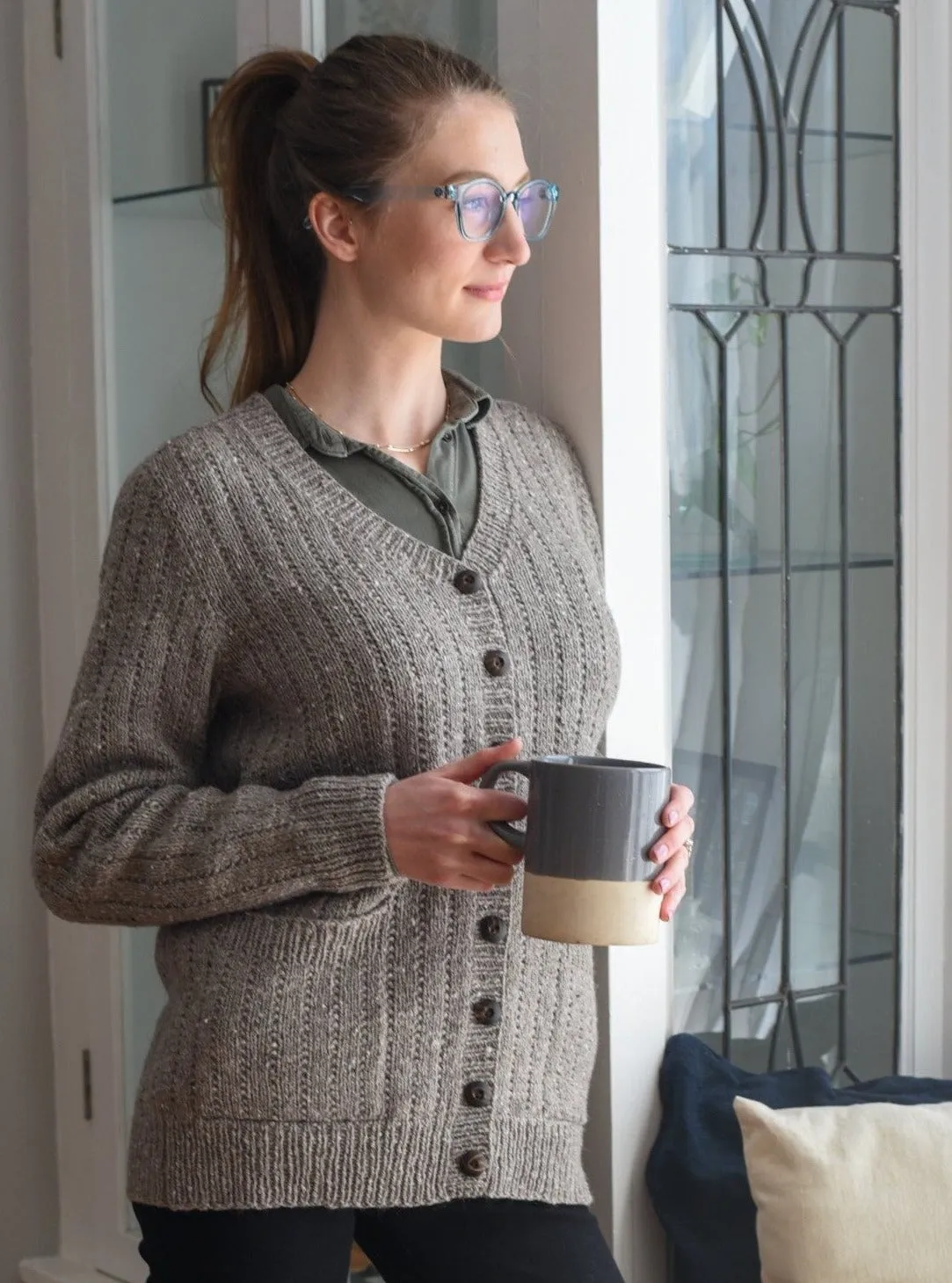 Her Home Office Pullover <br/><small>knitting pattern</small>