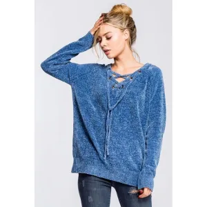 Loose fit, v-neck, long sleeve sweater raglan top