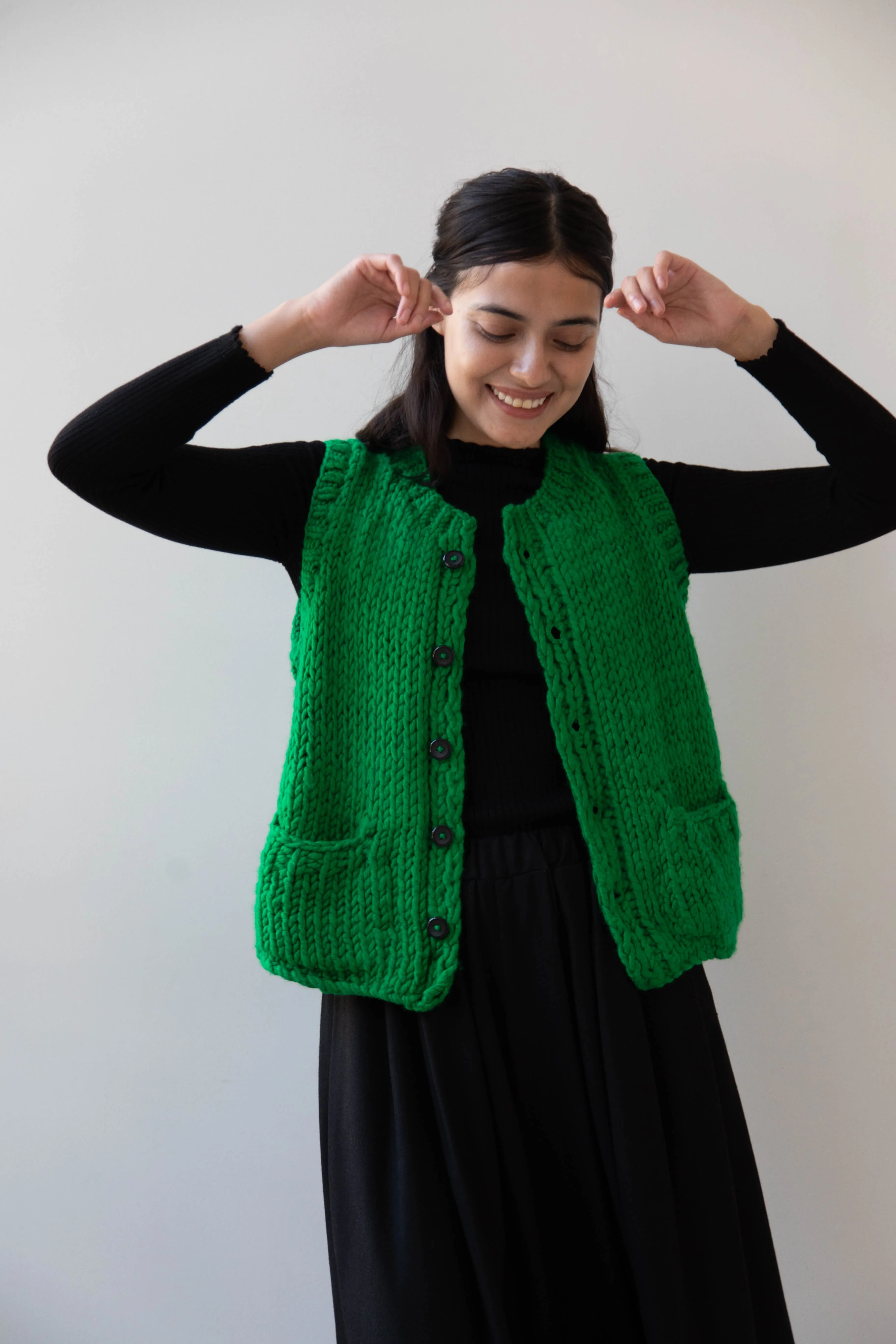 Runaway Bicycle | Bobby Vest in Green