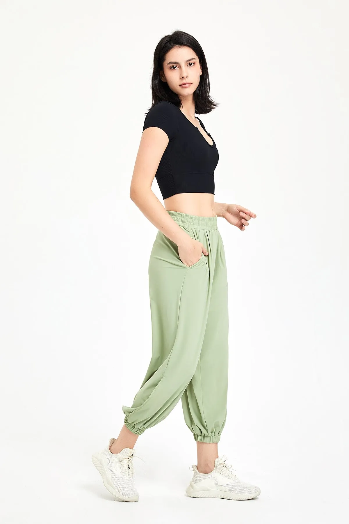 Tapered Boyfriend Jogger Pants