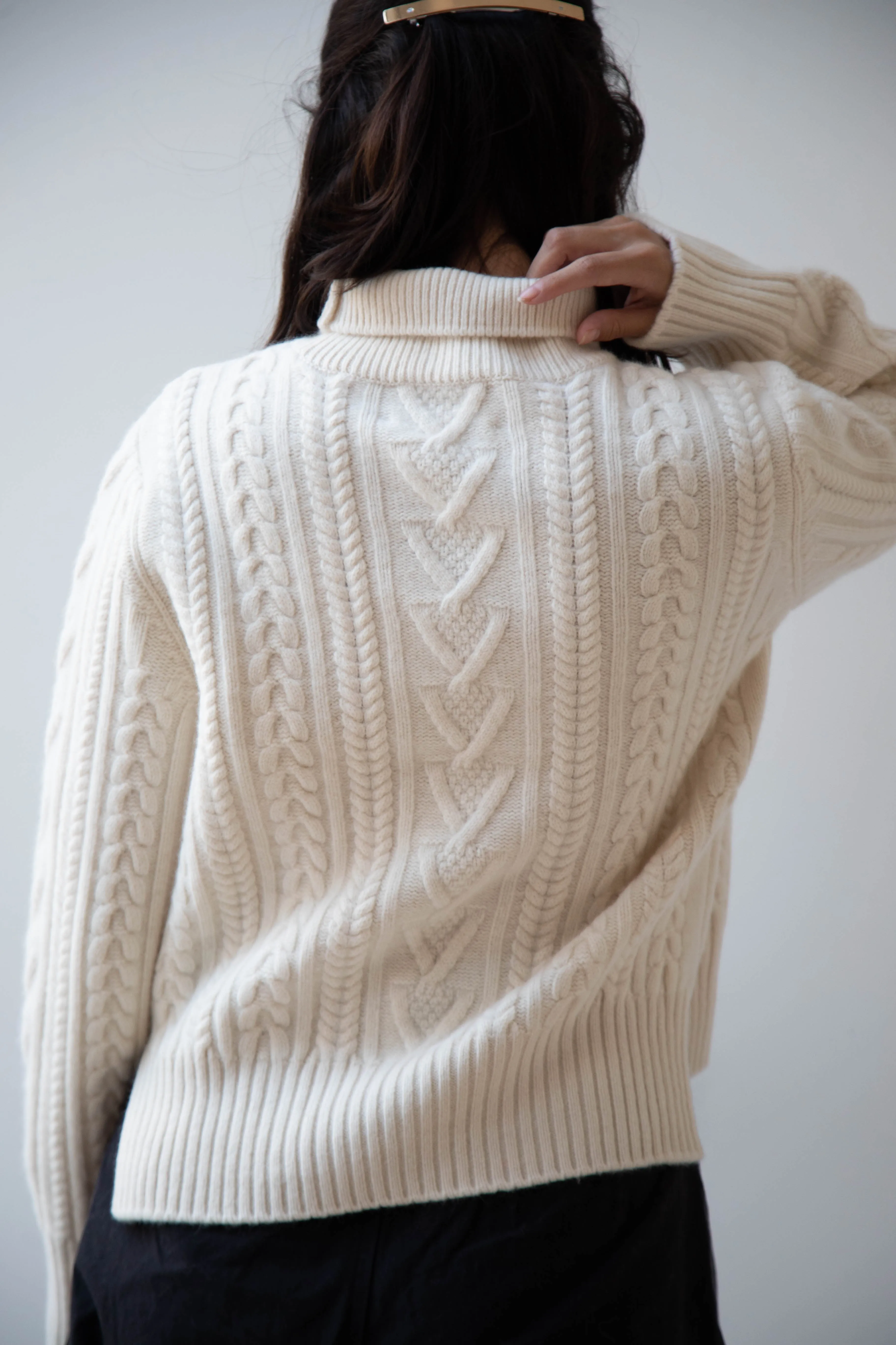 The Loom | Cable Turtleneck Sweater in Ivory