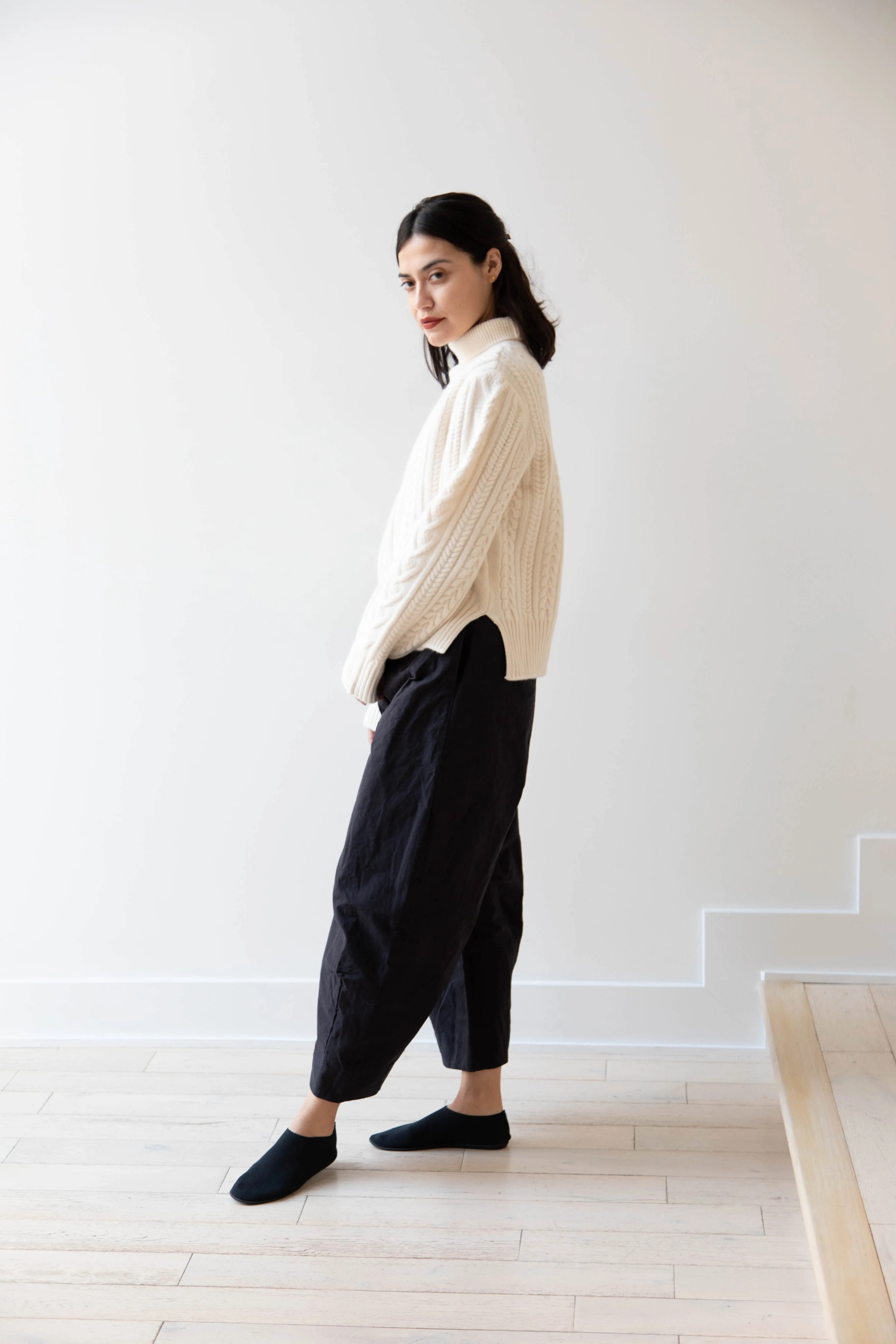 The Loom | Cable Turtleneck Sweater in Ivory