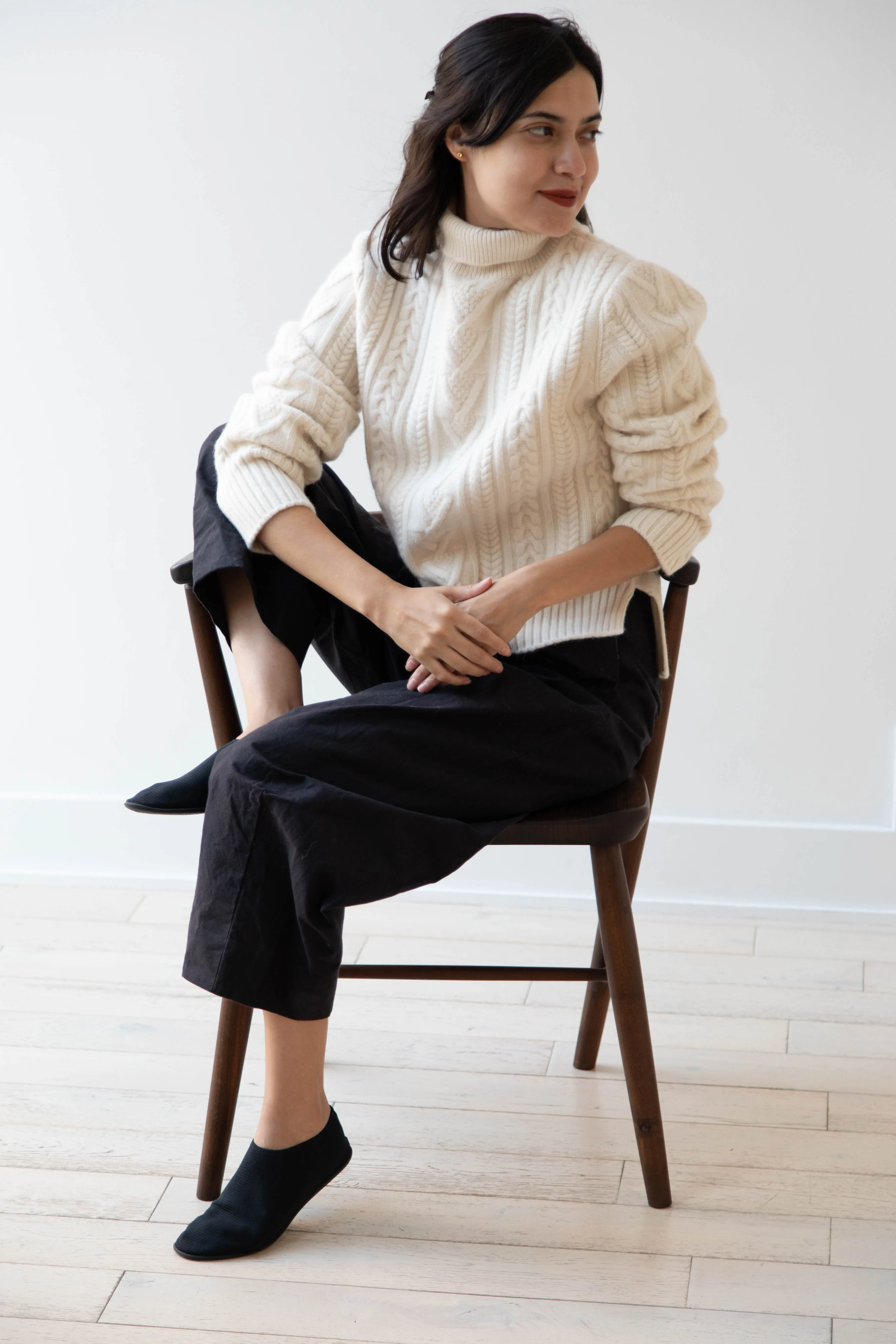 The Loom | Cable Turtleneck Sweater in Ivory