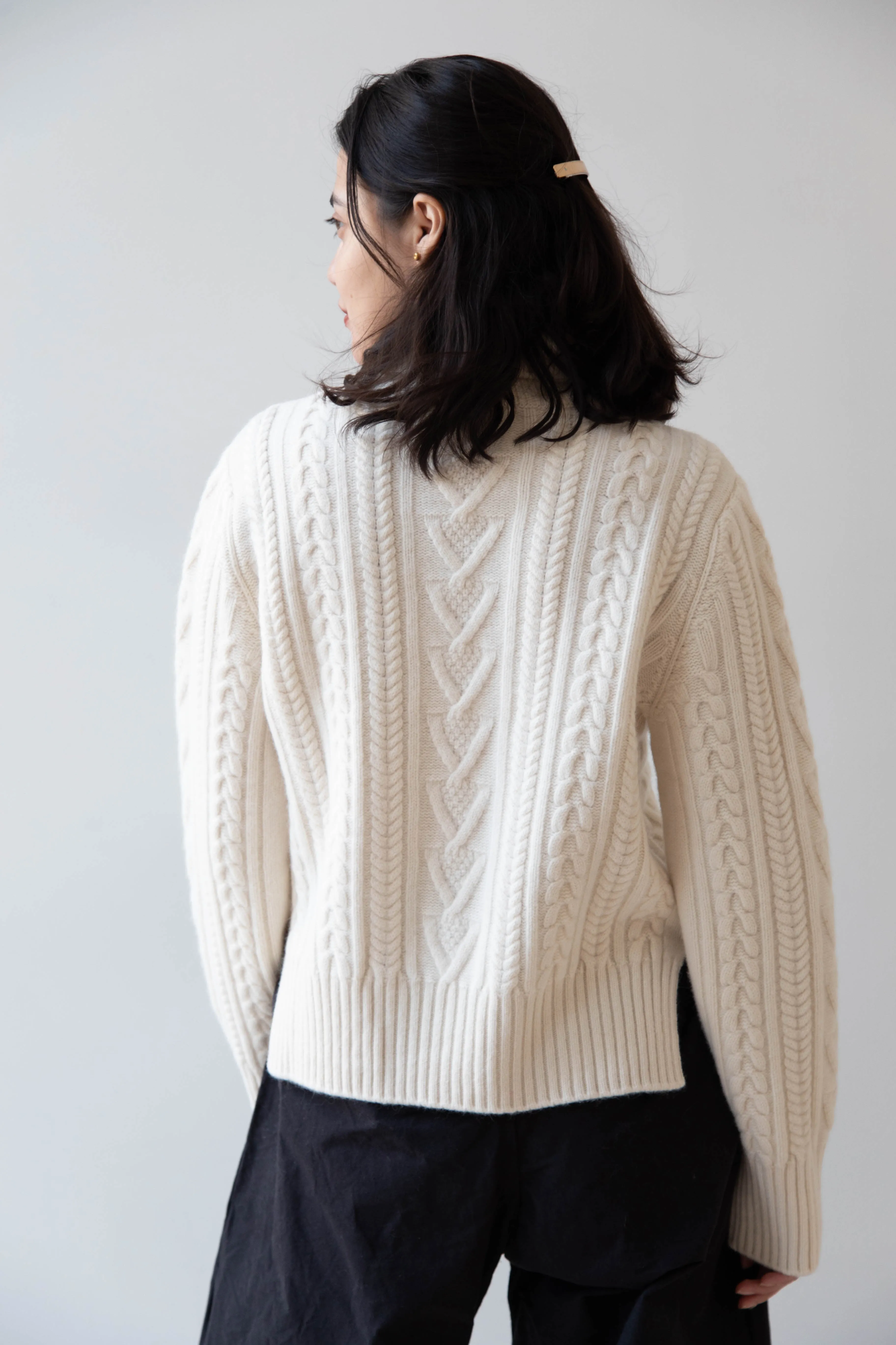 The Loom | Cable Turtleneck Sweater in Ivory